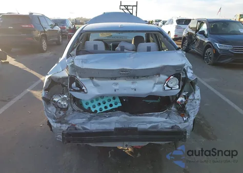 2010 Toyota Corolla Le z USA, uszkodzony, nr VIN JTDBU4EE9A9114715